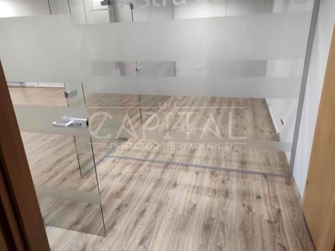 коммерческая по адресу Верхній Вал ул., 4