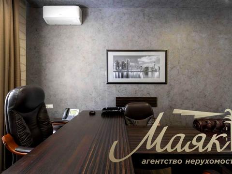 комерційна за адресою Саксаганського вул., 68/21