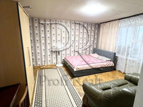 квартира за адресою Дніпровська набережна вул., 13