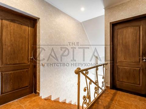 будинок за адресою Юності вул., 10