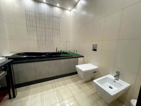 квартира за адресою Лабораторна вул., 8