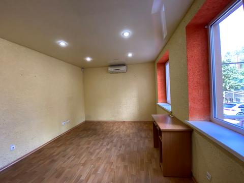 комерційна за адресою Гоголя вул., 15-А