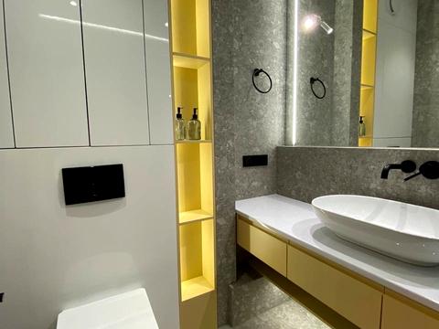 квартира за адресою Зарічна вул., 2/1