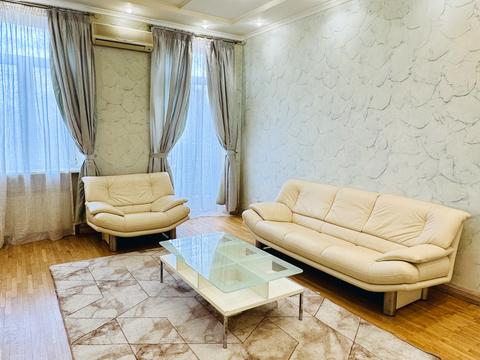 квартира за адресою Академіка Богомольця вул., 7/14