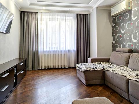 квартира за адресою Івана Сірка вул. (Дем'яна Коротченка), 12