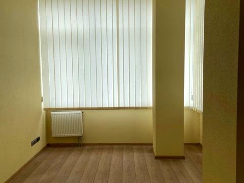 коммерческая по адресу Світлицького ул., 35