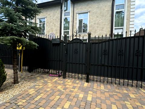дом по адресу с. Петропавловская борщаговка, ПАркова, 20