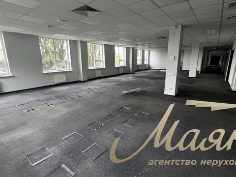 комерційна за адресою Автозаводська вул., 54/19