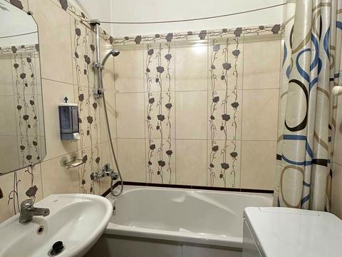 квартира за адресою вул. Головацького, 10
