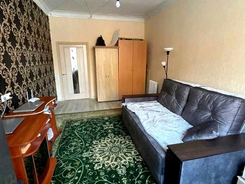 квартира за адресою Гостинна вул., 8