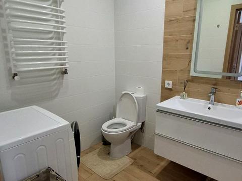 квартира по адресу Шкільна ул., 5