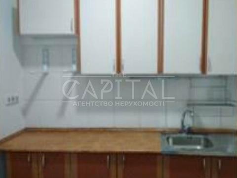 комерційна за адресою Шолуденка вул., 3