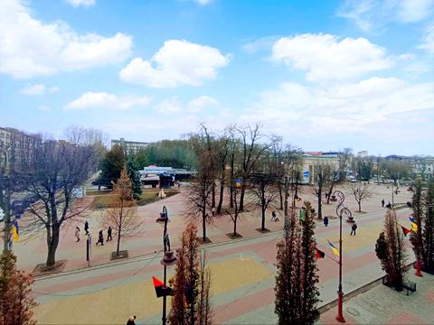 комерційна за адресою Проскурівська вул., 45