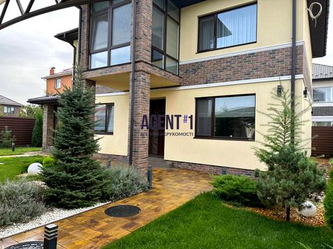 будинок за адресою Андріївська вул.