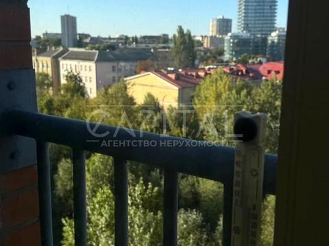 квартира за адресою Панаса Мирного вул., 28-А