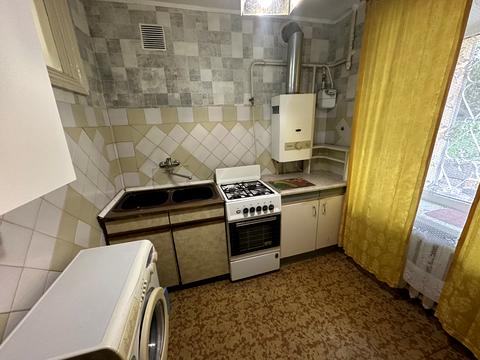квартира за адресою Кропивницького вул., 1