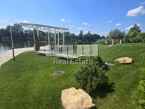 будинок за адресою Берегова вул.