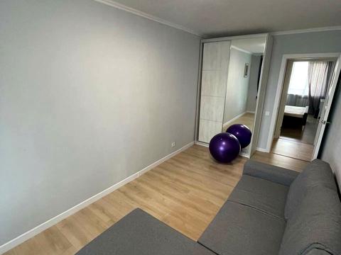 квартира за адресою Героїв полку "Азов" вул. (Маршала Малиновського), 13