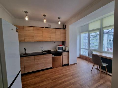 квартира за адресою Височана вул., 18