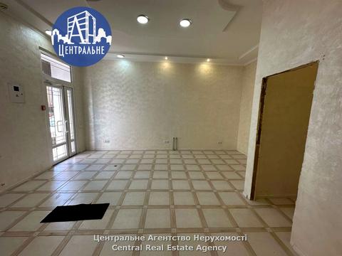 комерційна за адресою Занькоіецької, 23