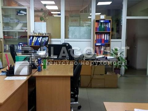 комерційна за адресою Київ, Ушинського вул., 25-А