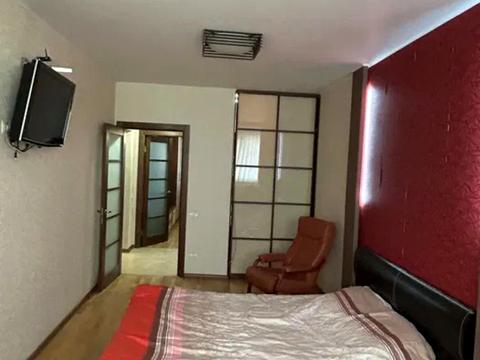 квартира за адресою Перемоги просп., 48а