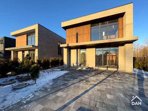 будинок за адресою Трояндова