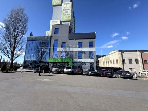 коммерческая по адресу Миколы Бажана просп., 17-А