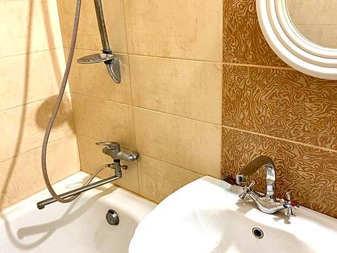 квартира по адресу Героев Чернобыля ул., 1