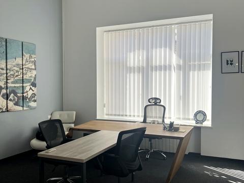 коммерческая по адресу Михаила Грушевского ул., 16