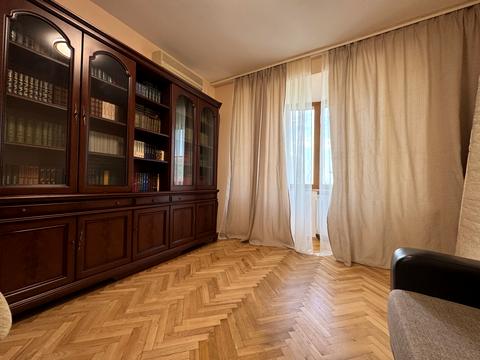 квартира за адресою Хрещатик вул., 4