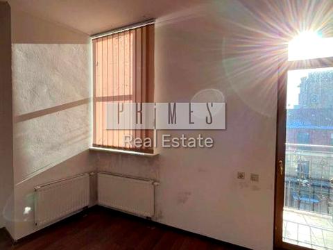 коммерческая по адресу Кловский спуск, 7