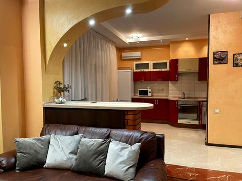 квартира за адресою Князів Острозьких вул. (Московська), 46/2