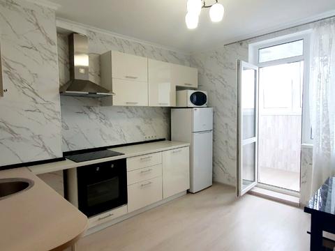 квартира за адресою Василя Симоненка вул., 107-Б