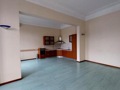 квартира по адресу Французский бульв., 11
