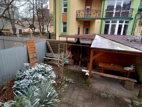 будинок за адресою Матейки вул.