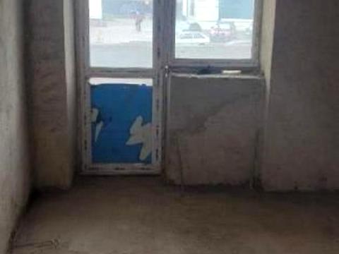 комерційна за адресою Владислава Бувалкіна вул. (Бочарова Генерала), 75
