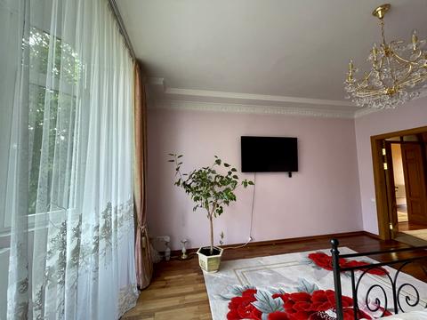 будинок за адресою Романа Шухевича вул. (Дубинська)