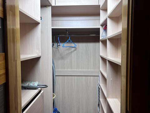 квартира по адресу Жулянська ул., 1-В