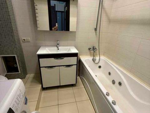 квартира за адресою Білоруська вул., 30