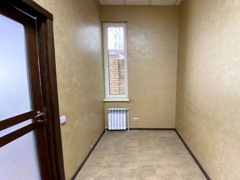 коммерческая по адресу Провулок Магістратський, 4