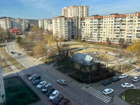 квартира за адресою В'ячеслава Чорновола просп., 3