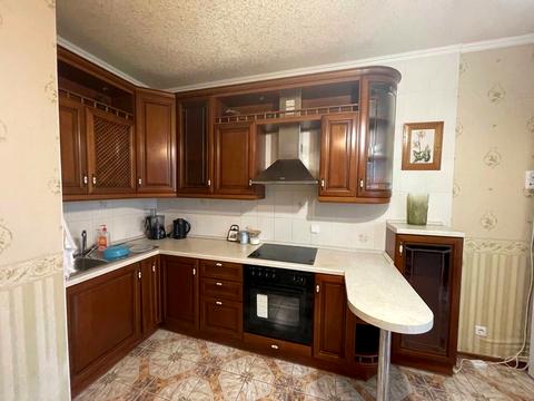 квартира за адресою Миколи Бажана просп., 12