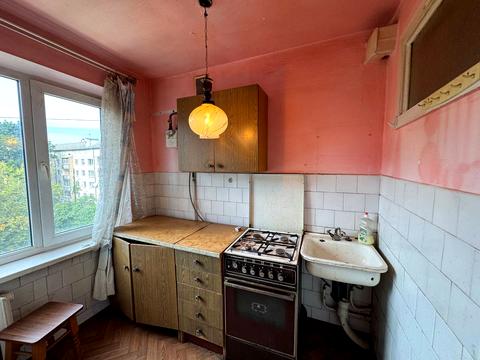 квартира за адресою Тролейбусна вул., 15