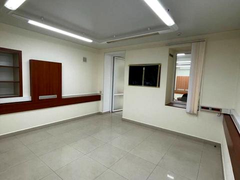 комерційна за адресою Базарна вул., 89