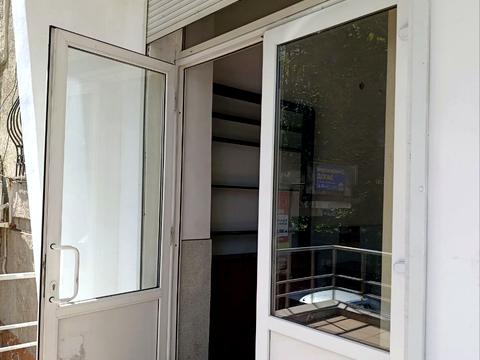 коммерческая по адресу Павла Тычины ул., 8а