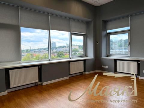 комерційна за адресою Сім'ї Прахових вул. (Гайдара), 58