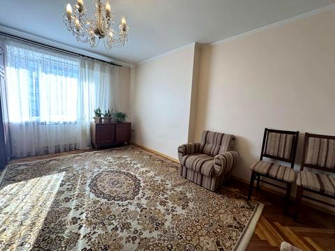квартира за адресою Митрополита Шептицького вул., 3