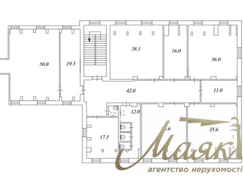 комерційна за адресою Межигірська вул., 86