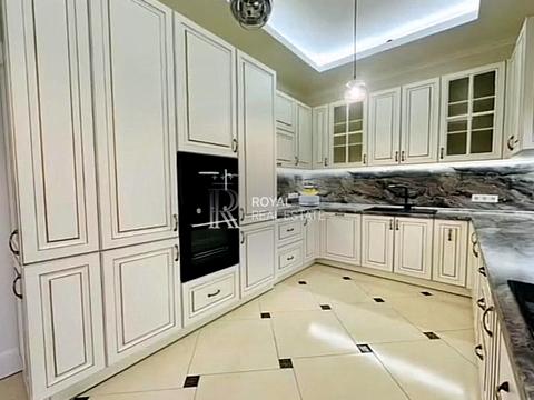 будинок за адресою Центральна вул.